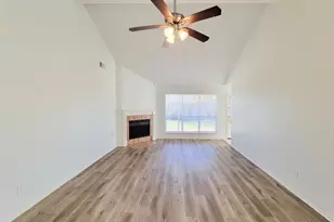 8514 Opalwood Ct, Humble, TX 77338 - Photo 5