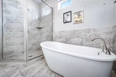 11027 Acorn Falls Drive, Houston, TX 77043 - Photo 31