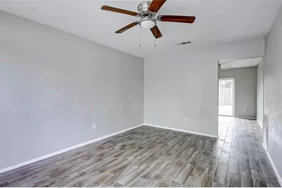 4969 E Ridge Creek Drive, Houston, TX 77053 - Photo 11