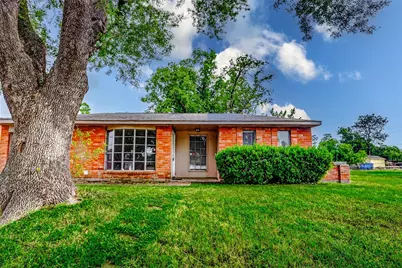 4969 E Ridge Creek Drive, Houston, TX 77053 - Photo 1