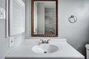 4969 E Ridge Creek Dr, Houston, TX 77053 - Photo 35