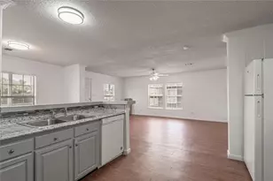 144 Varsity Dr, Huntsville, TX 77340 - Photo 13