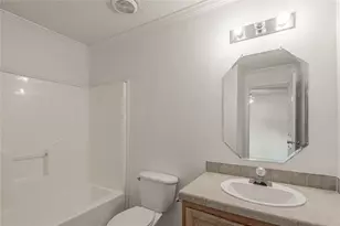 144 Varsity Dr, Huntsville, TX 77340 - Photo 21