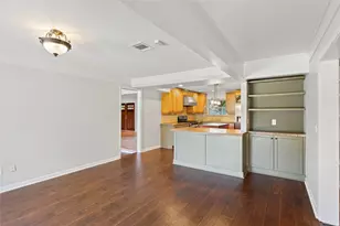 318 Lakeshore Dr, El Lago, TX 77586 - Photo 9