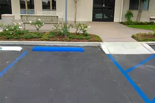 25109 Ebony Ln, Lomita, CA 90717 - Photo 3