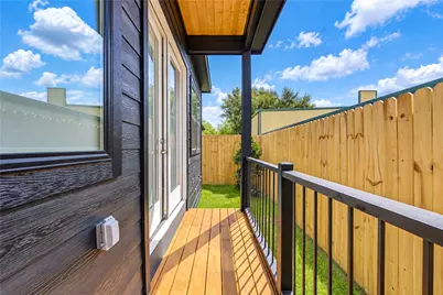 422 E 41st Street #A, Houston, TX 77022 - Photo 23