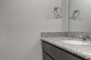 1419 Avenue N, Huntsville, TX 77340 - Photo 19