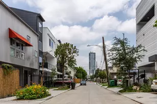 1424 Bailey St, Houston, TX 77019 - Photo 3