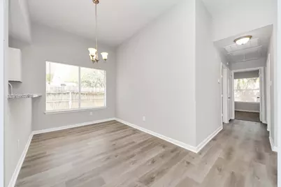 8510 Pine Falls Drive, Houston, TX 77095 - Photo 9