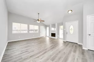 8510 Pine Falls Dr, Houston, TX 77095 - Photo 5
