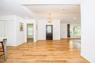 6229 Carew St, Houston, TX 77074 - Photo 5