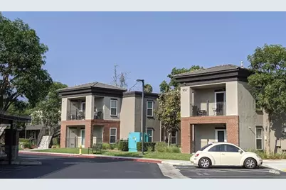 955 N Palmetto Avenue, Ontario, CA 91762 - Photo 3