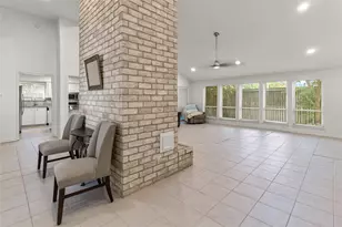 11302 Piping Rock Dr, Houston, TX 77077 - Photo 17