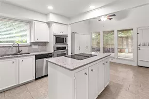 11302 Piping Rock Dr, Houston, TX 77077 - Photo 15