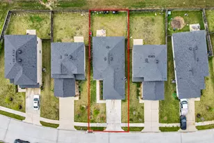 24031 Wandering Brk Dr, Hockley, TX 77447 - Photo 3