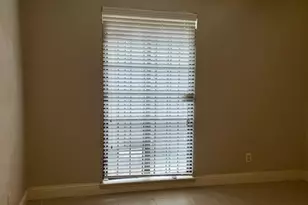 12500 Sandpiper Dr, Houston, TX 77035 - Photo 9