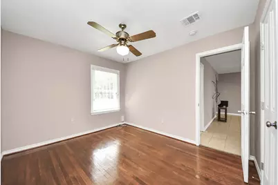 5202 Pensdale Street, Houston, TX 77033 - Photo 15