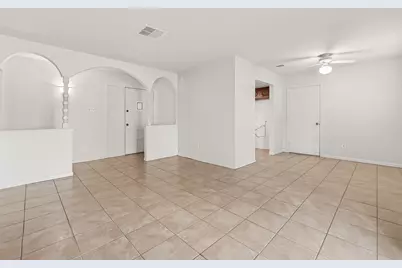 9302 Eblen, Houston, TX 77040 - Photo 11