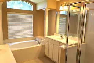 10430 Lyndon Meadows Dr, Houston, TX 77095 - Photo 9