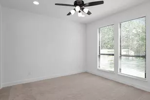 12602 Ivory Yarrow Ct, Conroe, TX 77302 - Photo 13