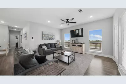 991 Seadrift Drive, Port Bolivar, TX 77650 - Photo 15