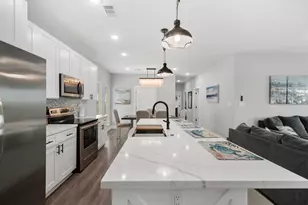 991 Seadrift Dr, Port Bolivar, TX 77650 - Photo 7