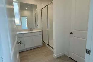 27326 Sweetwater Bay Dr, Katy, TX 77493 - Photo 5