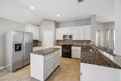 14923 Barton Grove Lane, Humble, TX 77396 - Photo 9