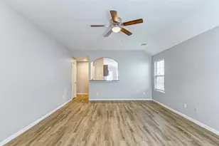 12943 Pecan Shores Dr, Houston, TX 77044 - Photo 7