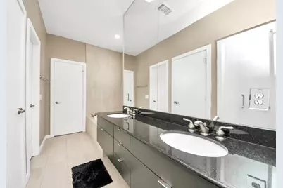 1406 Stanford Street #D, Houston, TX 77019 - Photo 31
