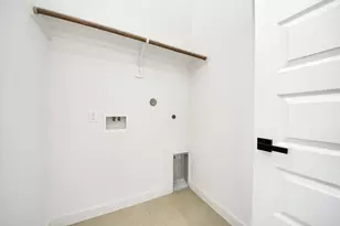 1216 E 34th St, Houston, TX 77022 - Photo 31