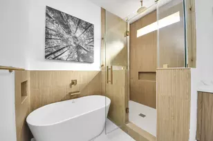 1216 E 34th St, Houston, TX 77022 - Photo 27