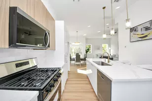 1216 E 34th St, Houston, TX 77022 - Photo 21