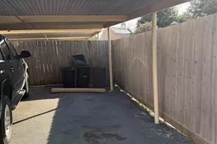 18101 Heritage Ln, Houston, TX 77058 - Photo 17