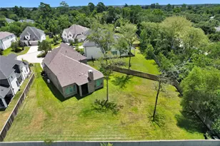 89 Madrone Terrace Pl, The Woodlands, TX 77375 - Photo 43