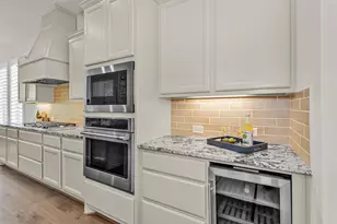 89 Madrone Terrace Pl, The Woodlands, TX 77375 - Photo 9