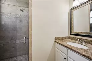5701 Sugar Hill Dr, Houston, TX 77057 - Photo 29