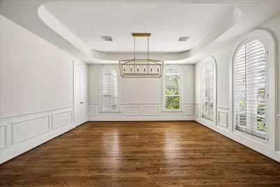 5701 Sugar Hill Drive, Houston, TX 77057 - Photo 7