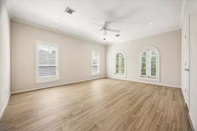 5701 Sugar Hill Drive, Houston, TX 77057 - Photo 23