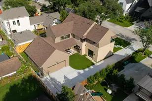 309 Avenue of Oaks St, Houston, TX 77009 - Photo 5