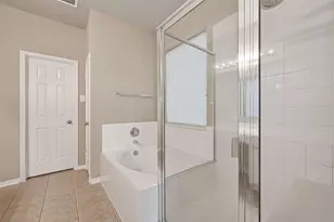 4623 Russett Ln, Sugar Land, TX 77479 - Photo 21