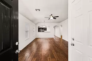 22334 Queenbury Hills Dr, Houston, TX 77073 - Photo 3