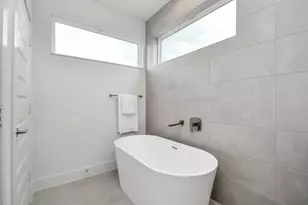 13445 Sun Cay Dr, Houston, TX 77047 - Photo 21