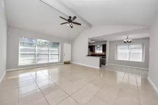 1911 Hammerwood Dr, Missouri City, TX 77489 - Photo 9