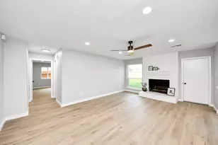 3234 Pebble Lake Dr, Sugar Land, TX 77479 - Photo 33