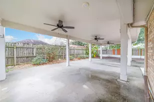 4822 Black Rock St, Baytown, TX 77521 - Photo 23