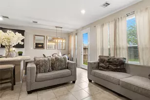 1815 Ryon Falls Dr, Richmond, TX 77469 - Photo 5