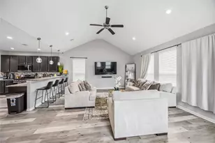 14702 Meadow Acre Trl, Houston, TX 77049 - Photo 7