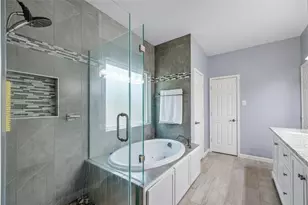 2827 Cottonwood Walk Ct, Spring, TX 77388 - Photo 9