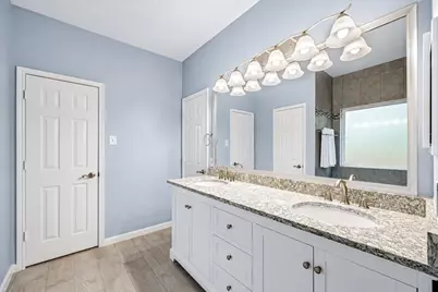 2827 Cottonwood Walk Court, Spring, TX 77388 - Photo 19